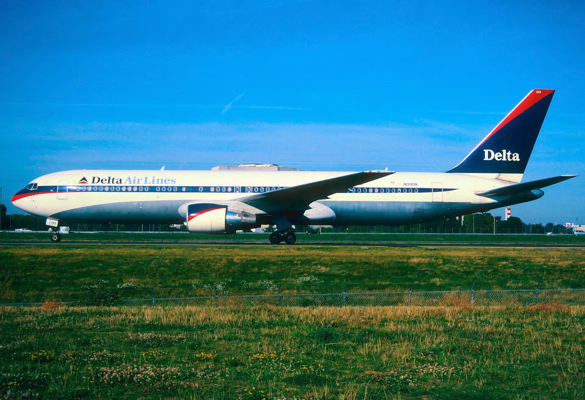 N199DN — Boeing