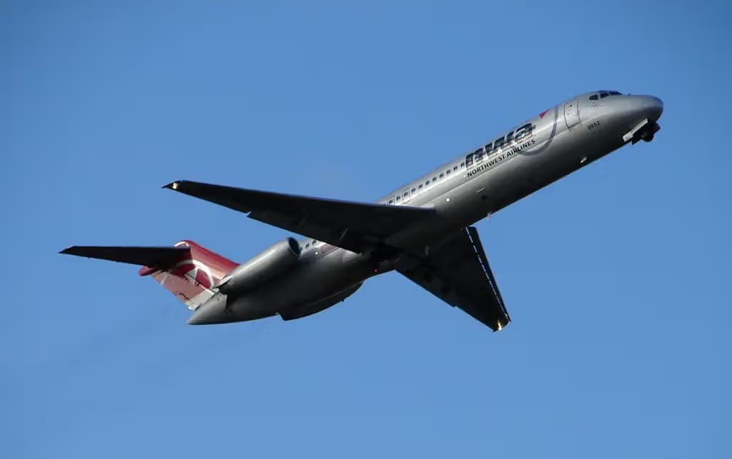 N916RW — Aircraft