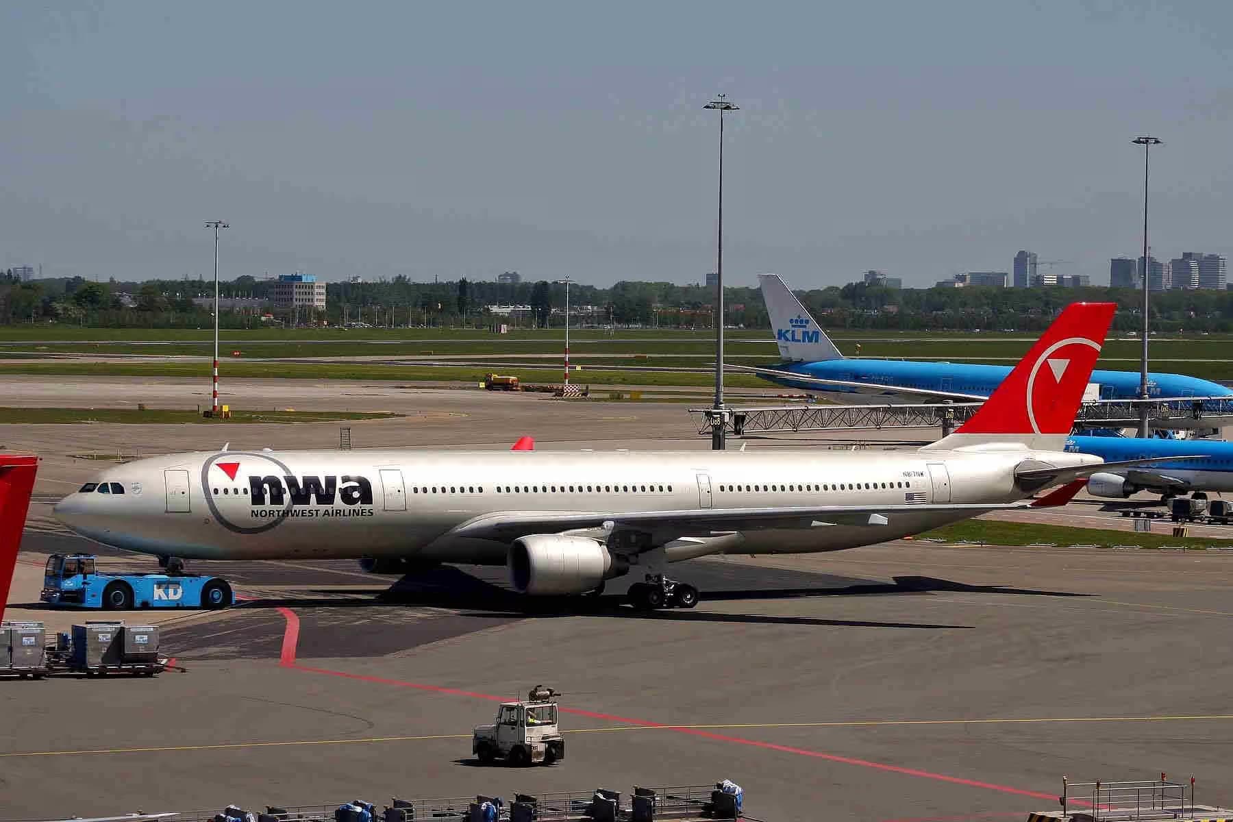 N817NW — Airbus
