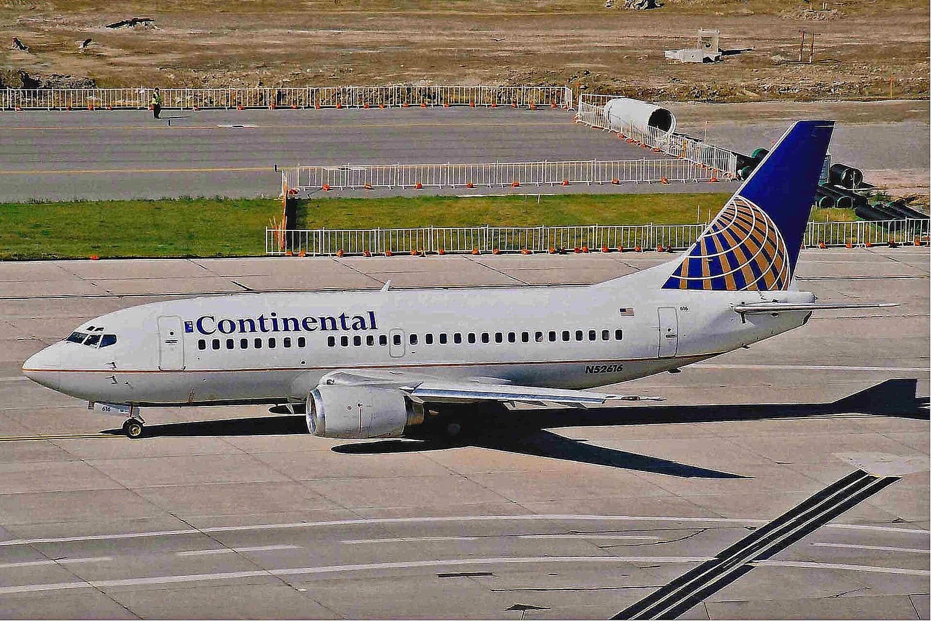 N52616 — Boeing