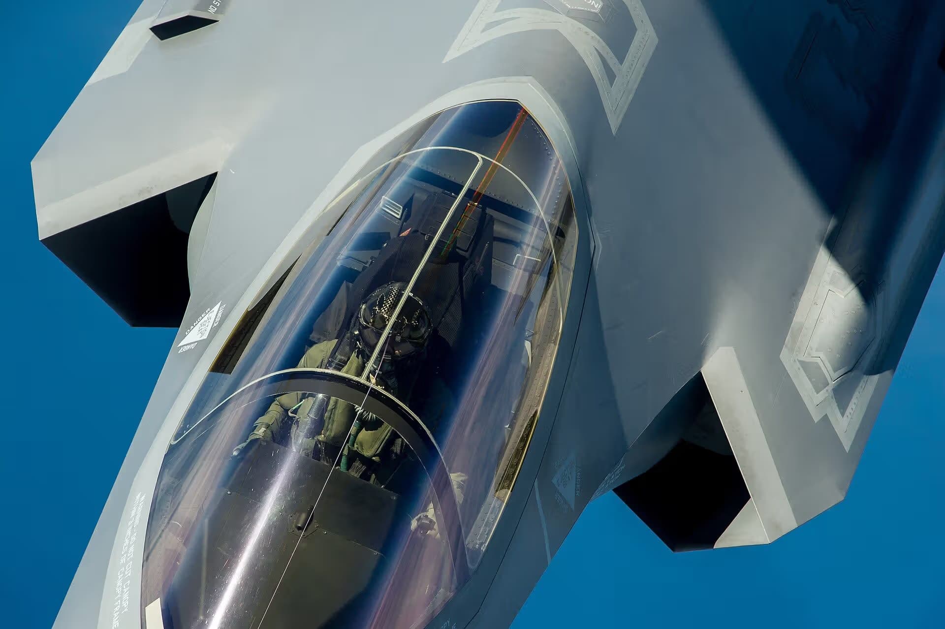 Unidentified — Aircraft