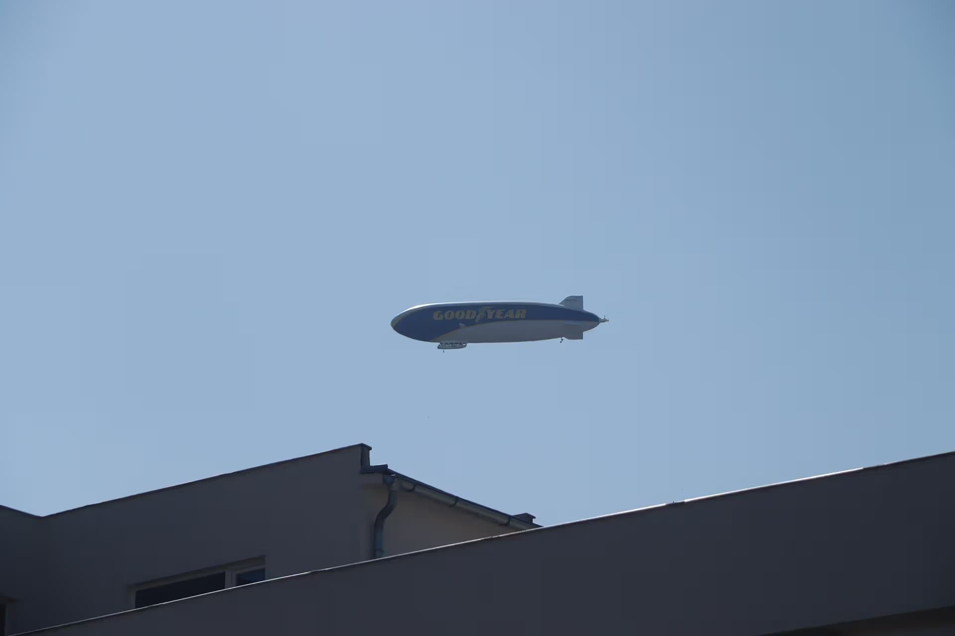 Unidentified — Aircraft