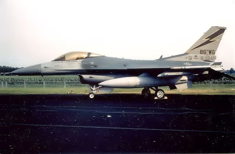 Unidentified — Aircraft