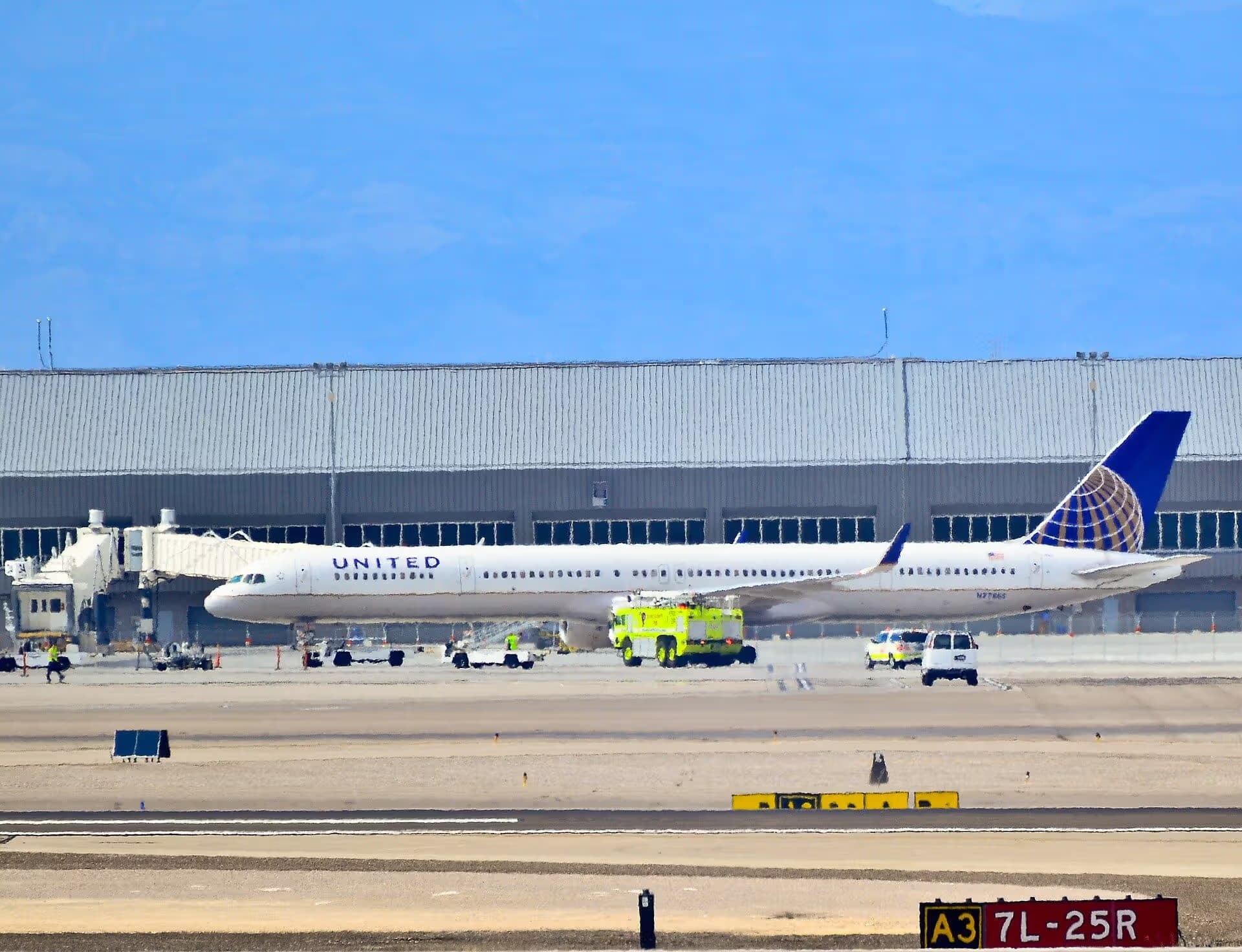 N77865 — Boeing