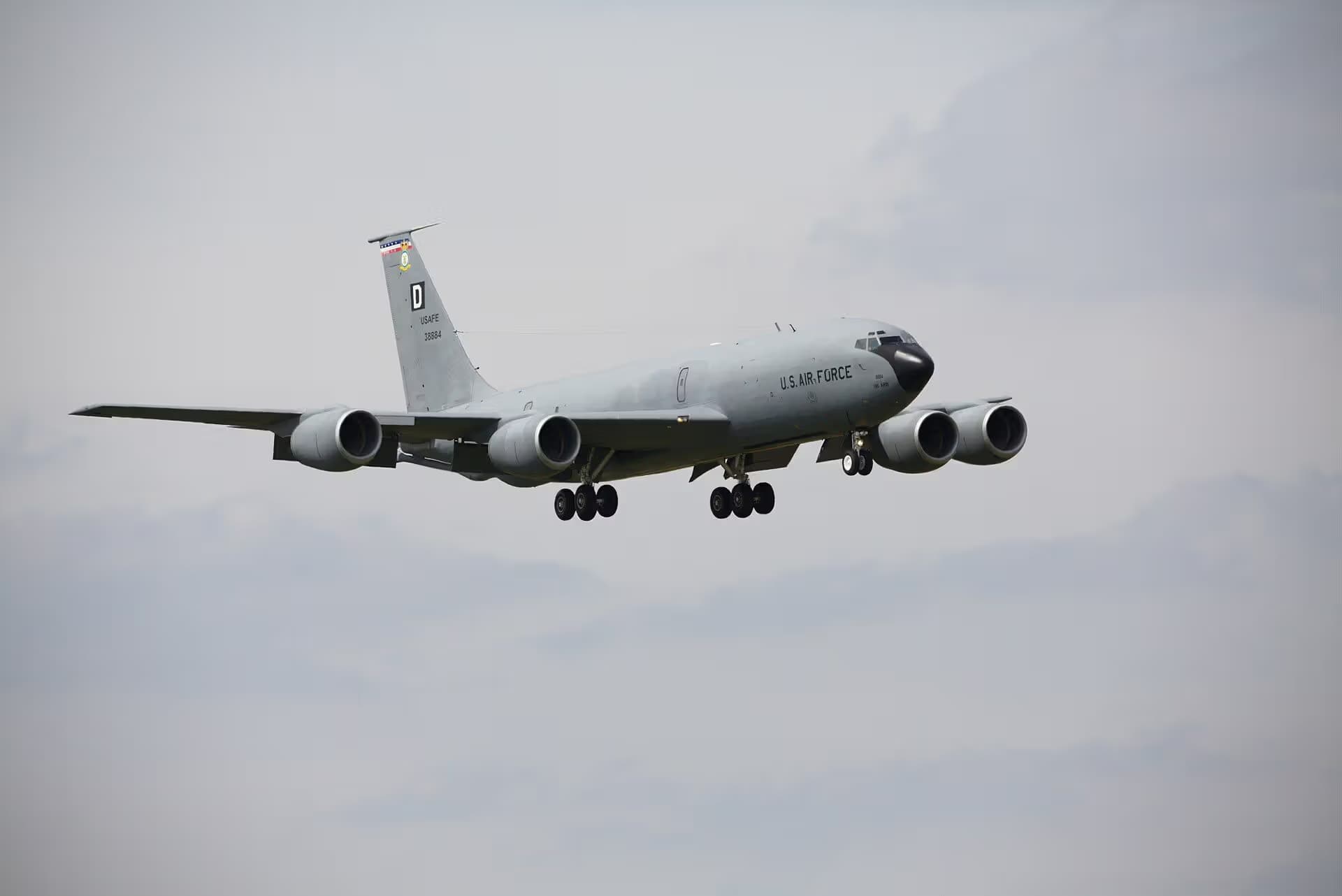 Unidentified — Aircraft