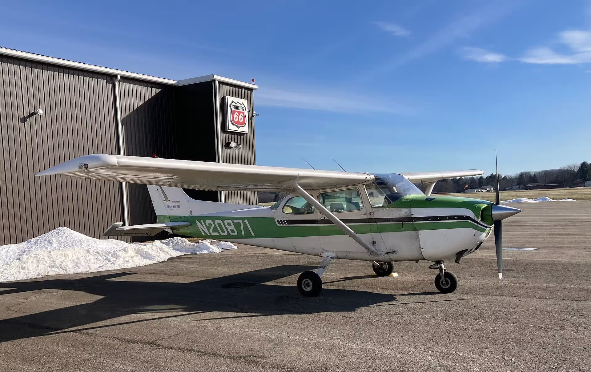 N20871 — Single-engine aircraft