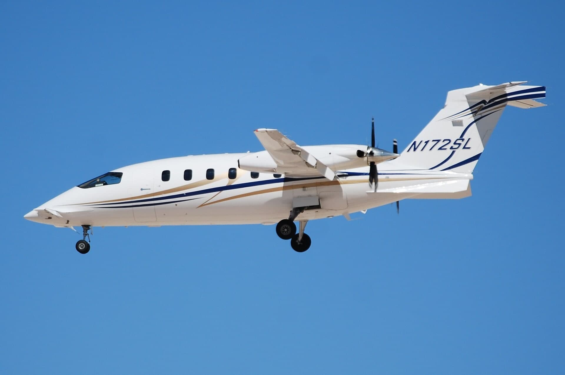 N172SL — Aircraft
