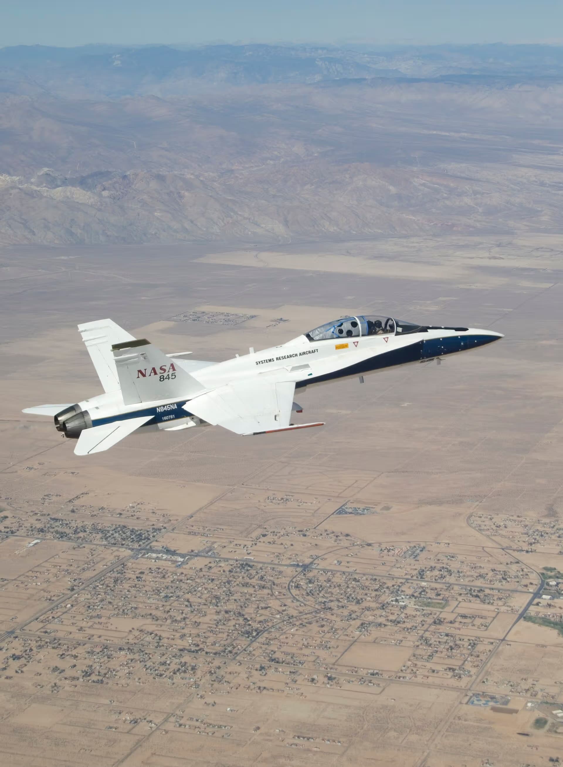 N845NA — Twin-engine aircraft