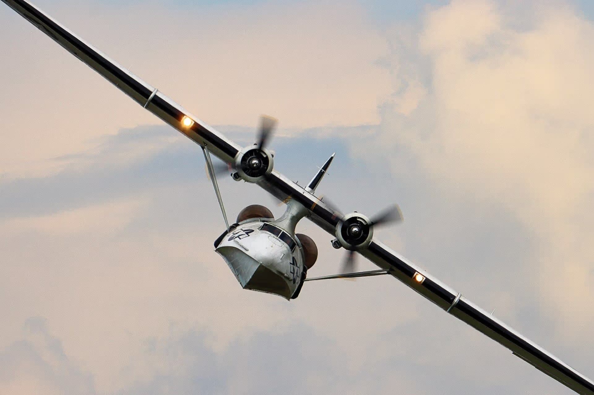 Unidentified — Aircraft