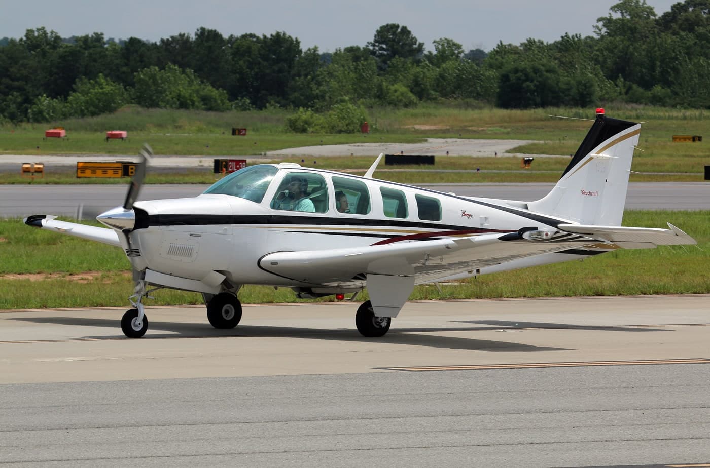 N3195X — Beechcraft