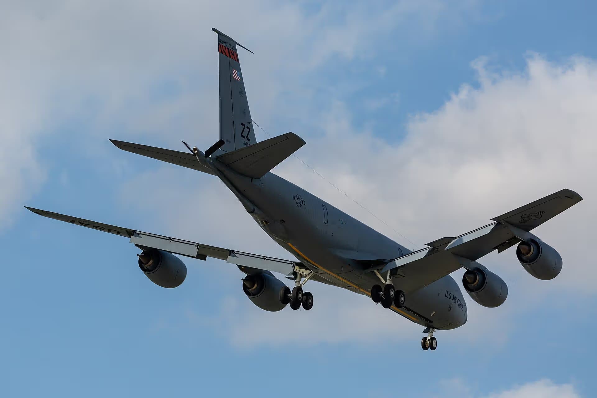 Unidentified — Aircraft