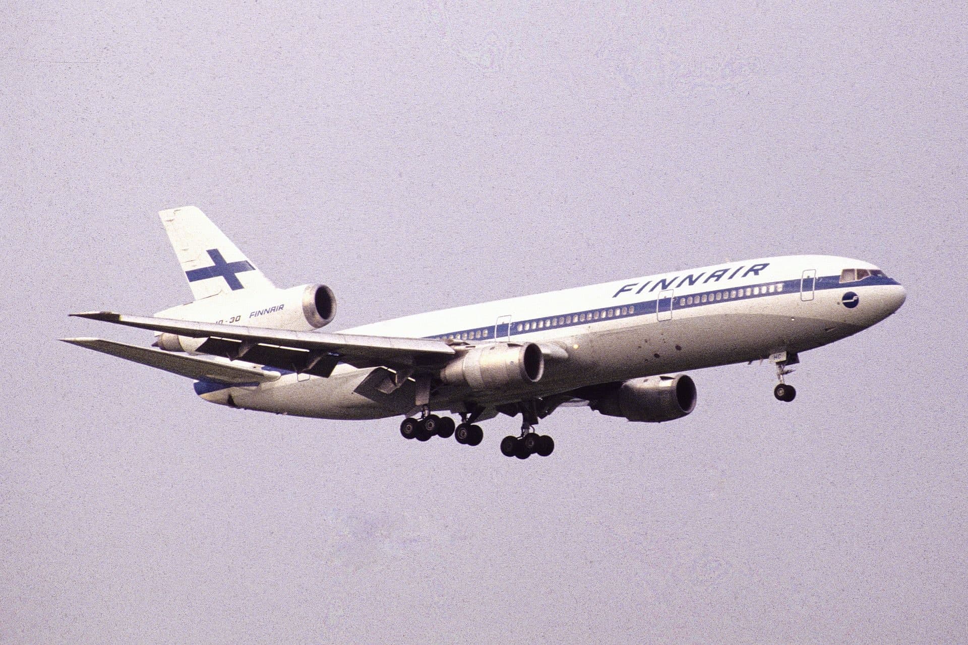 N345HC — Douglas