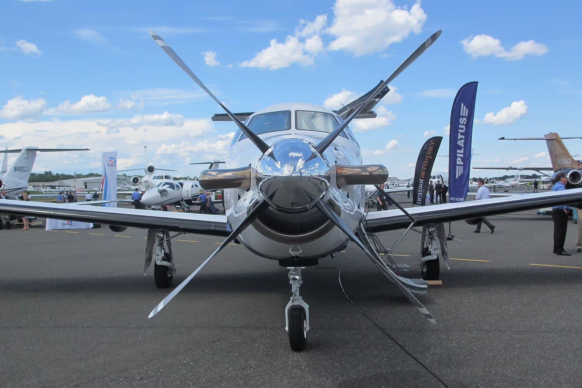 N82SB — Pilatus