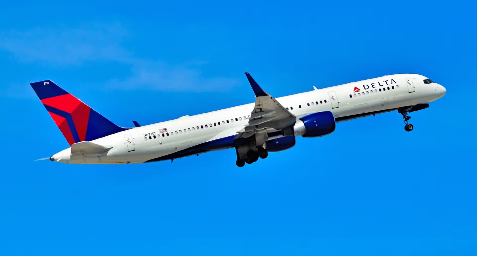N6710E — Boeing
