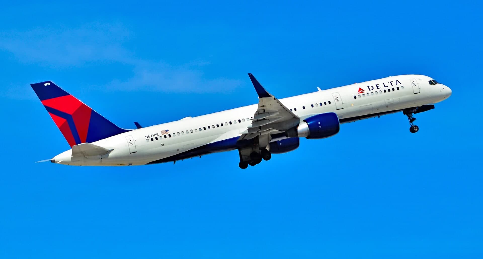N6710E — Boeing