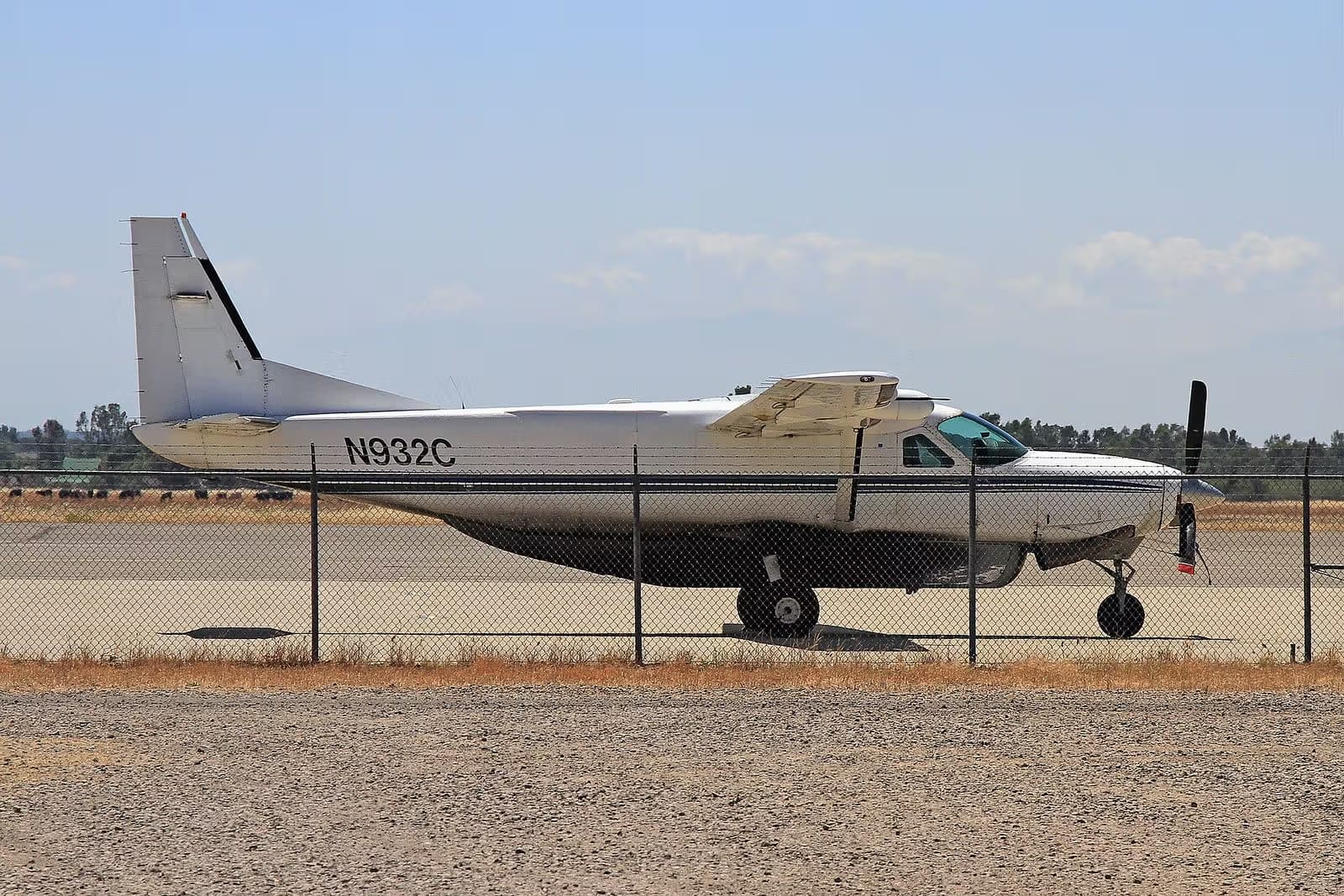 N932C — Cessna