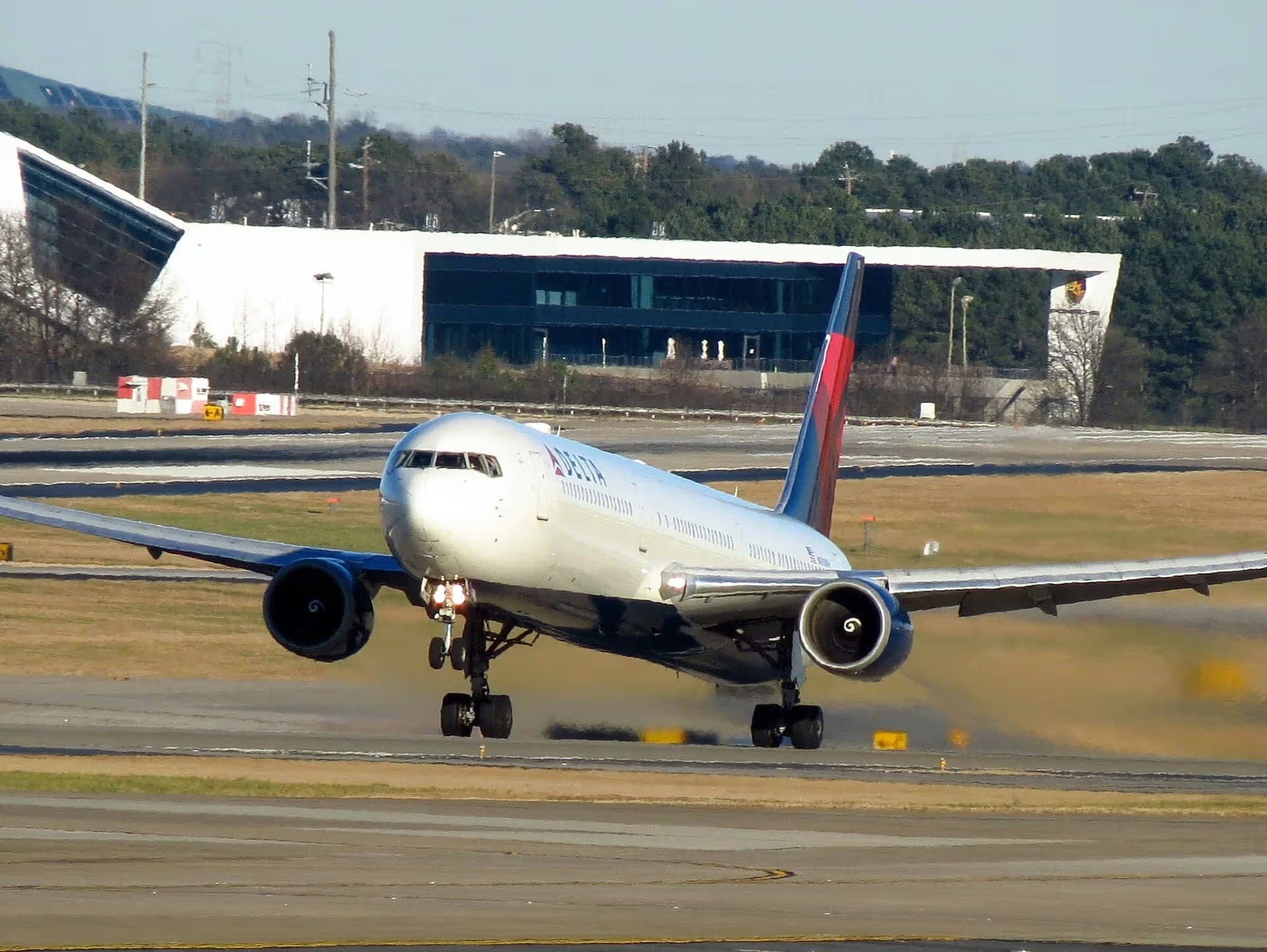 N830MH — Boeing
