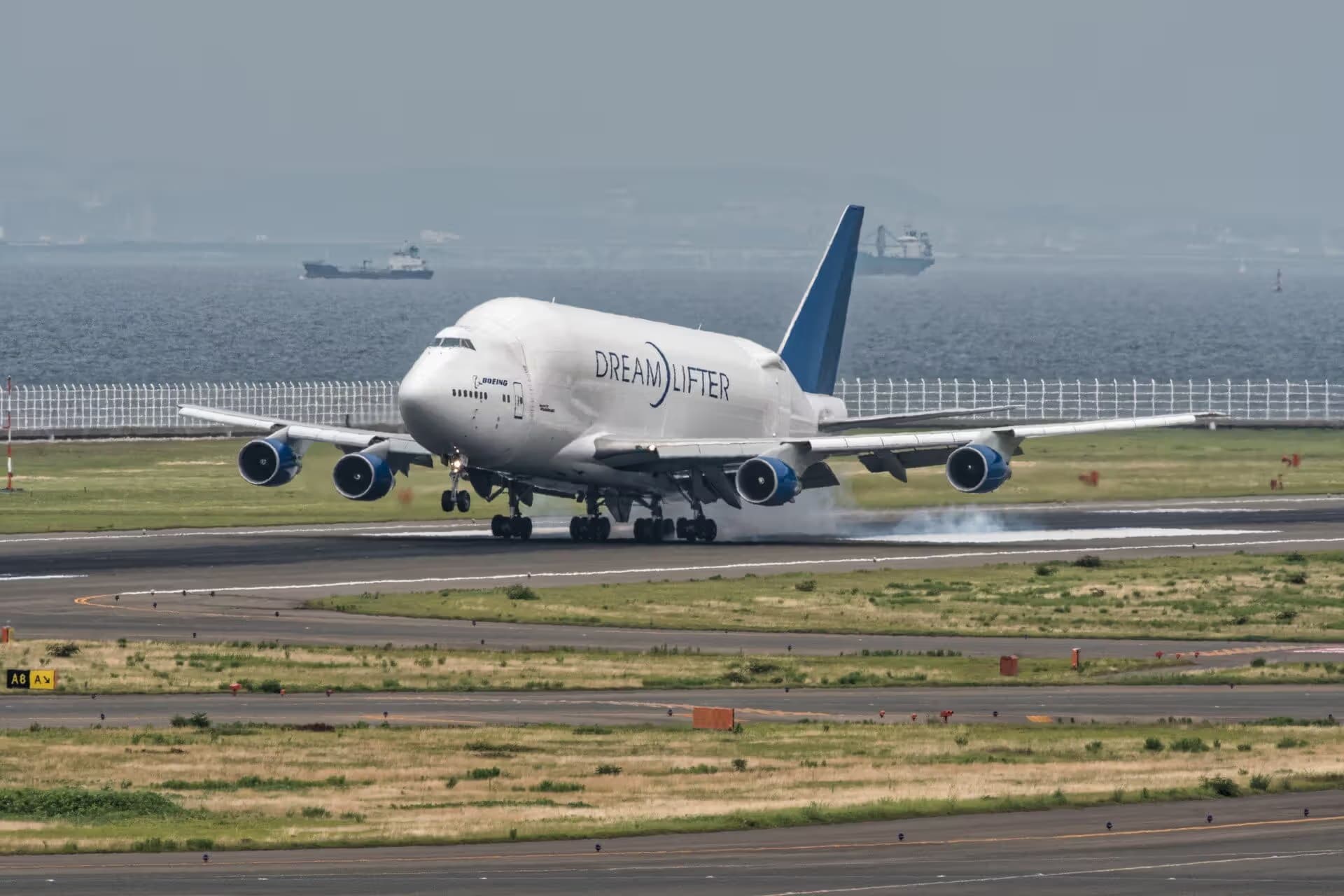 N718BA — Boeing at Las Vegas Airport