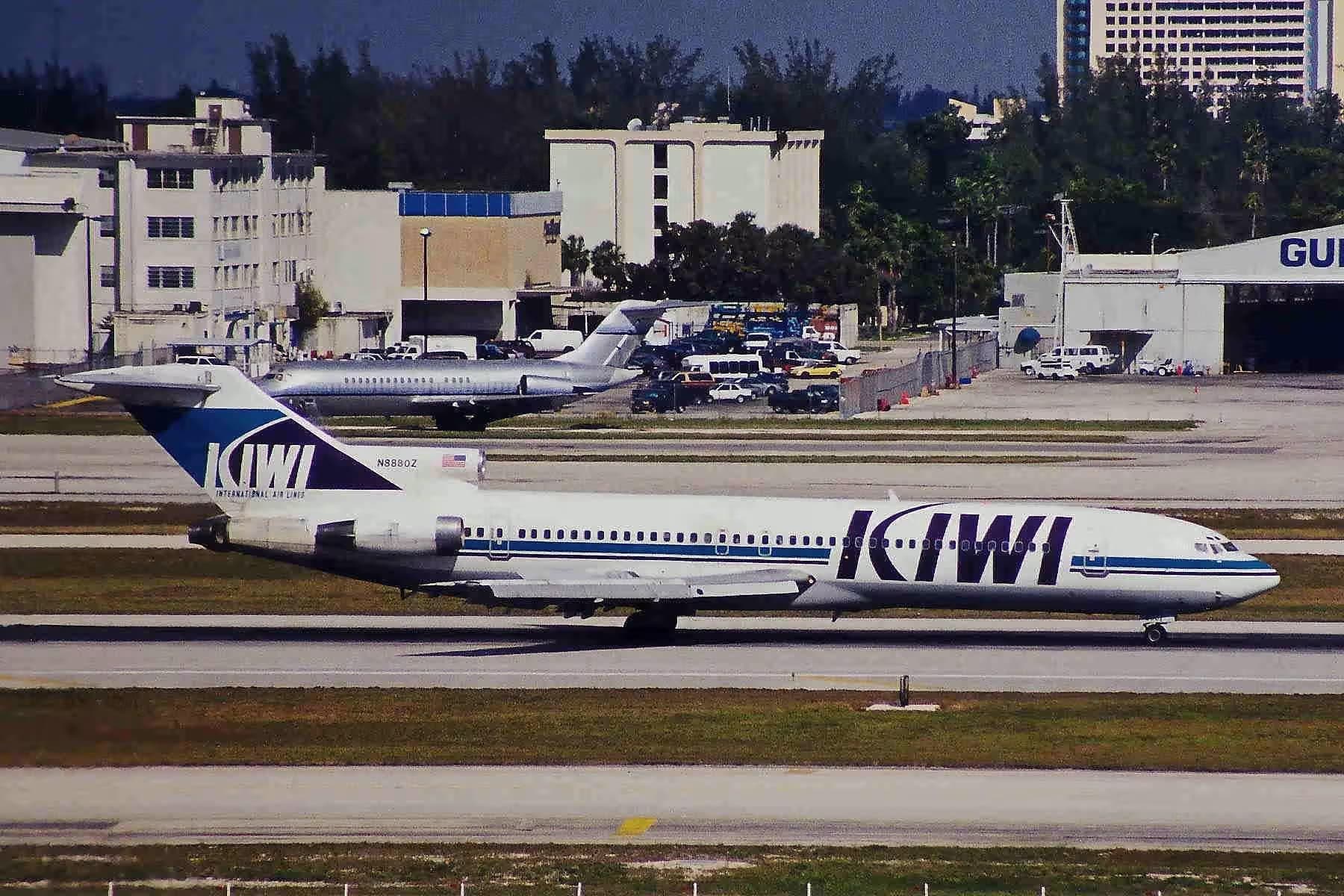 N8880Z — Boeing
