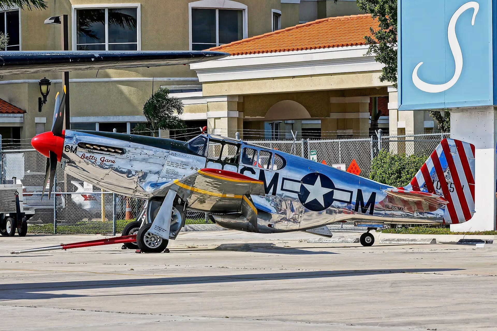 N251MX — Warbird
