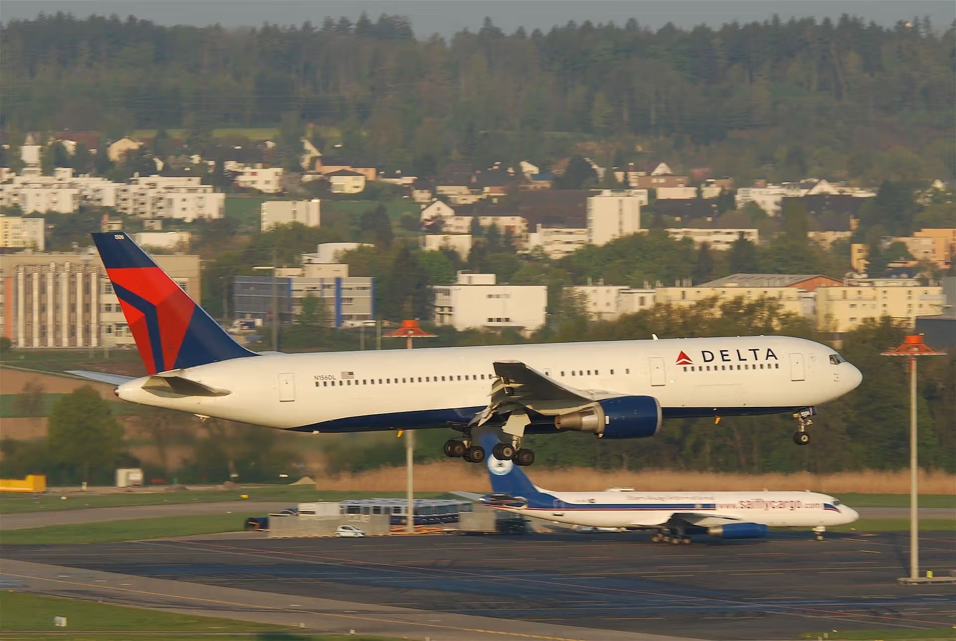 N156DL — Boeing