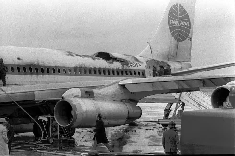 Unidentified — Aircraft