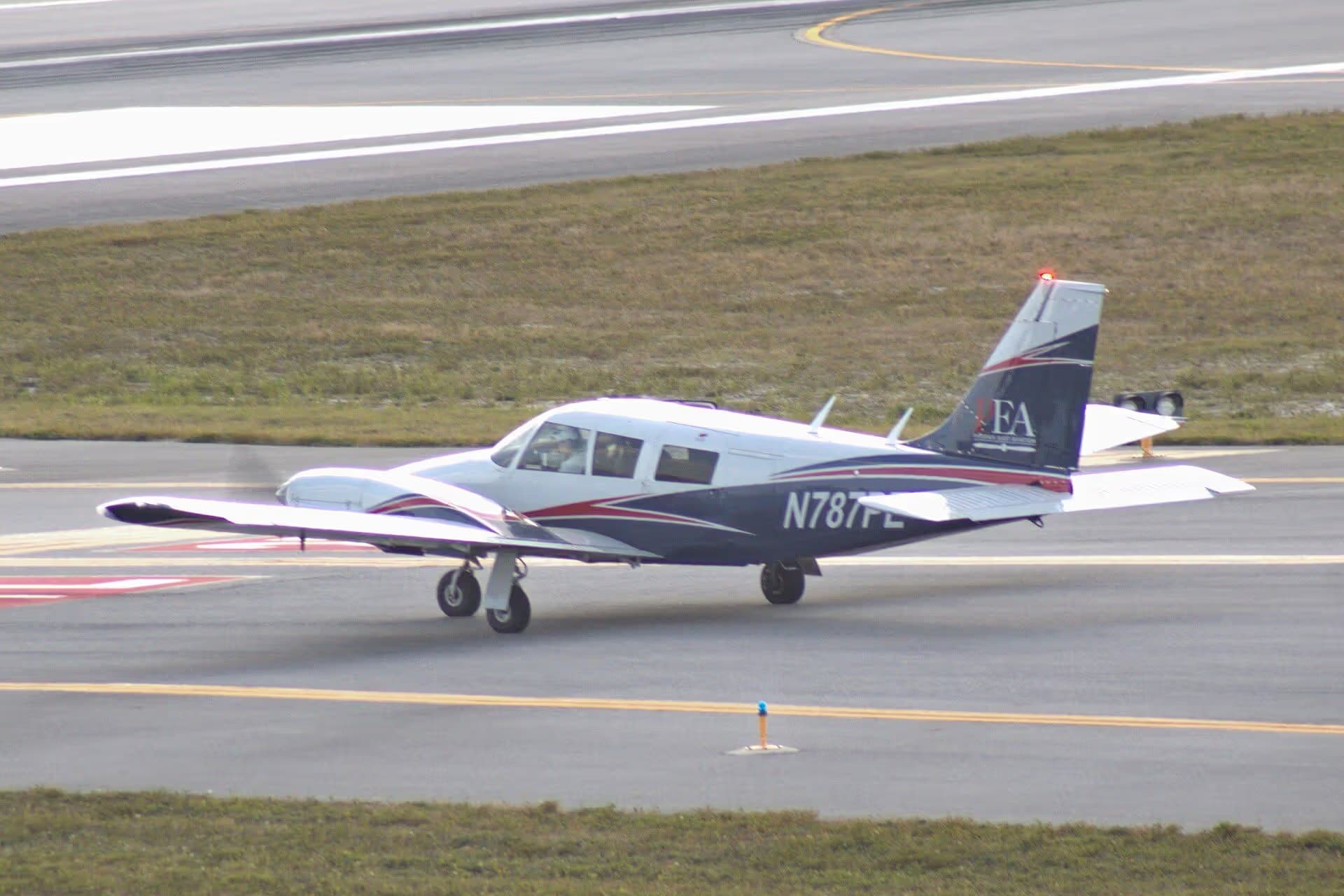 N787PE — Twin-engine aircraft