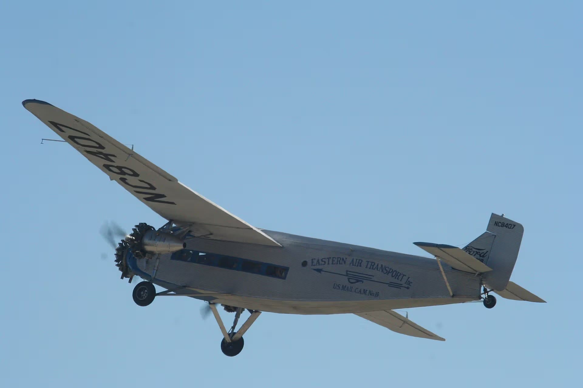Unidentified — Aircraft