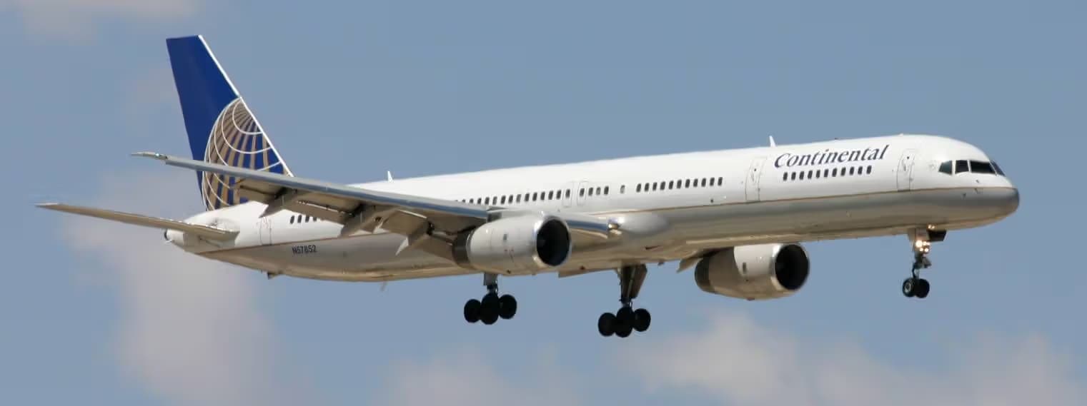 N57852 — Boeing