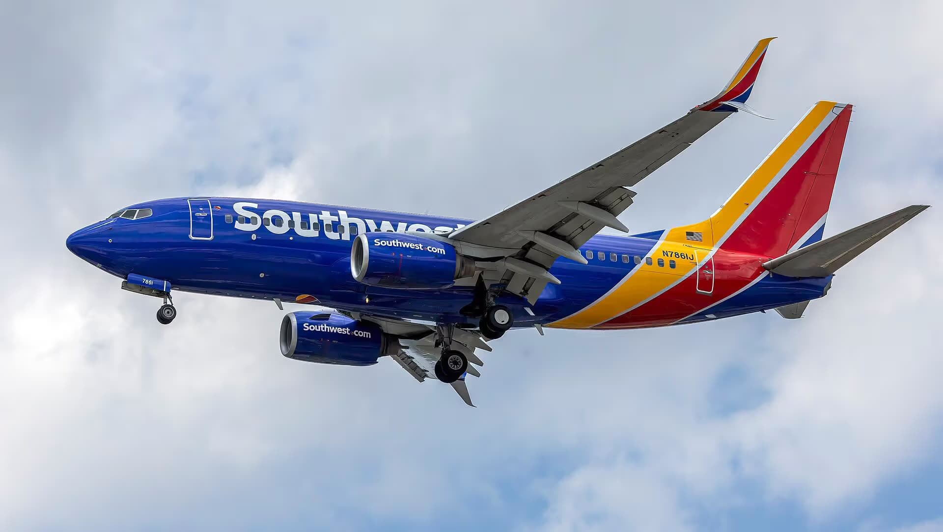 N7861J — Boeing