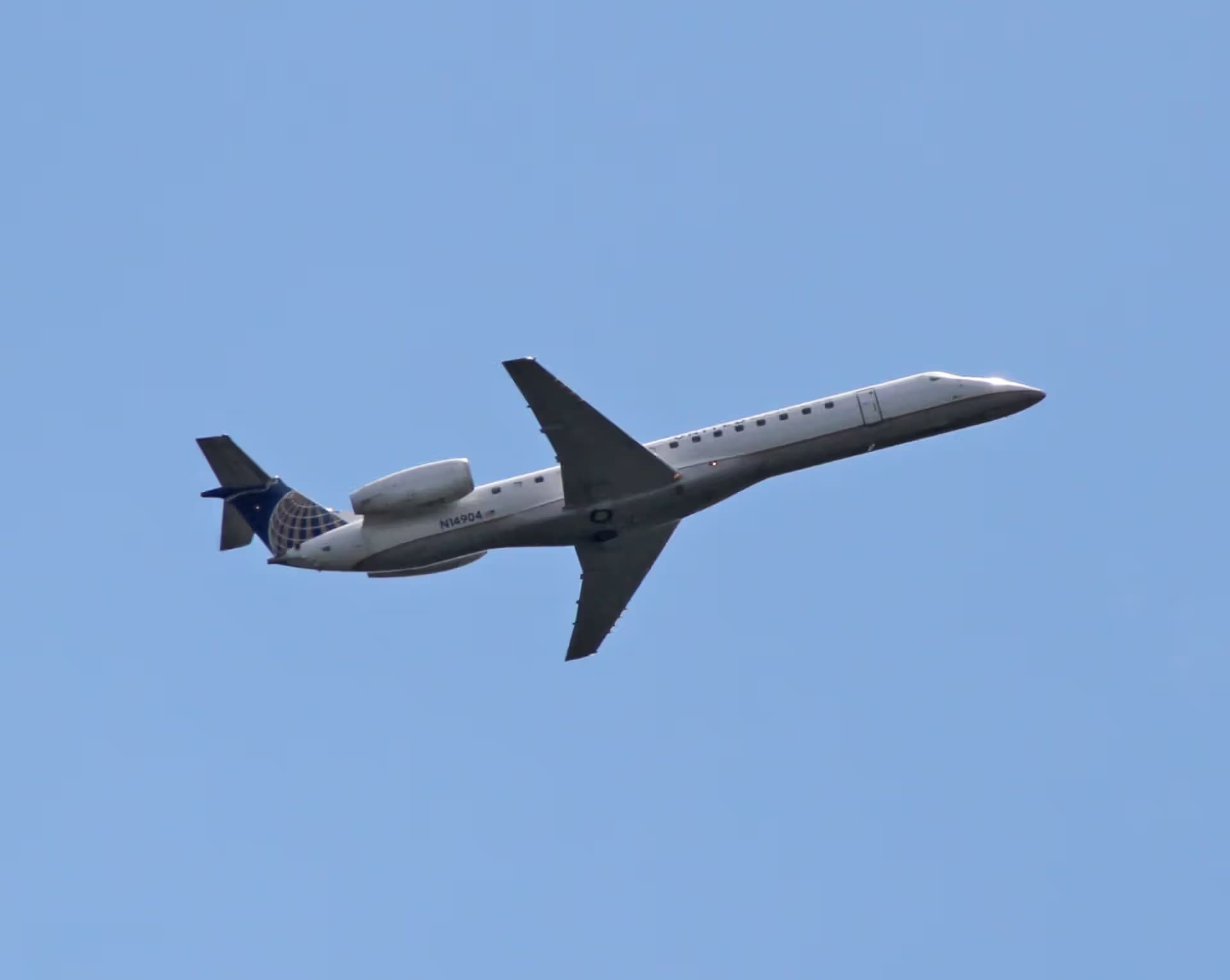 N14904 — Business jet