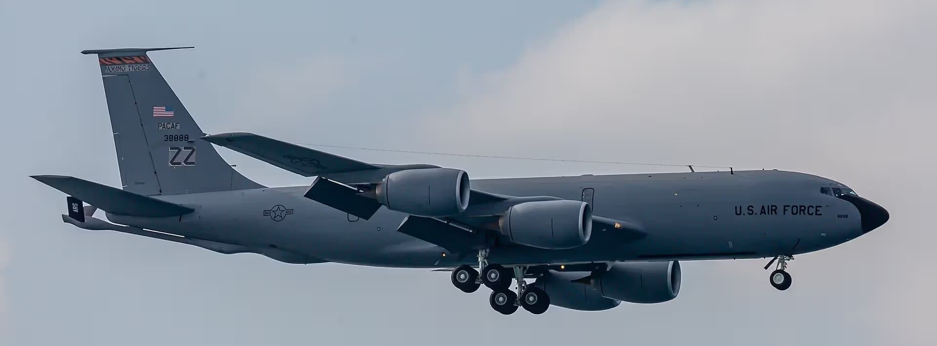 Unidentified — Aircraft