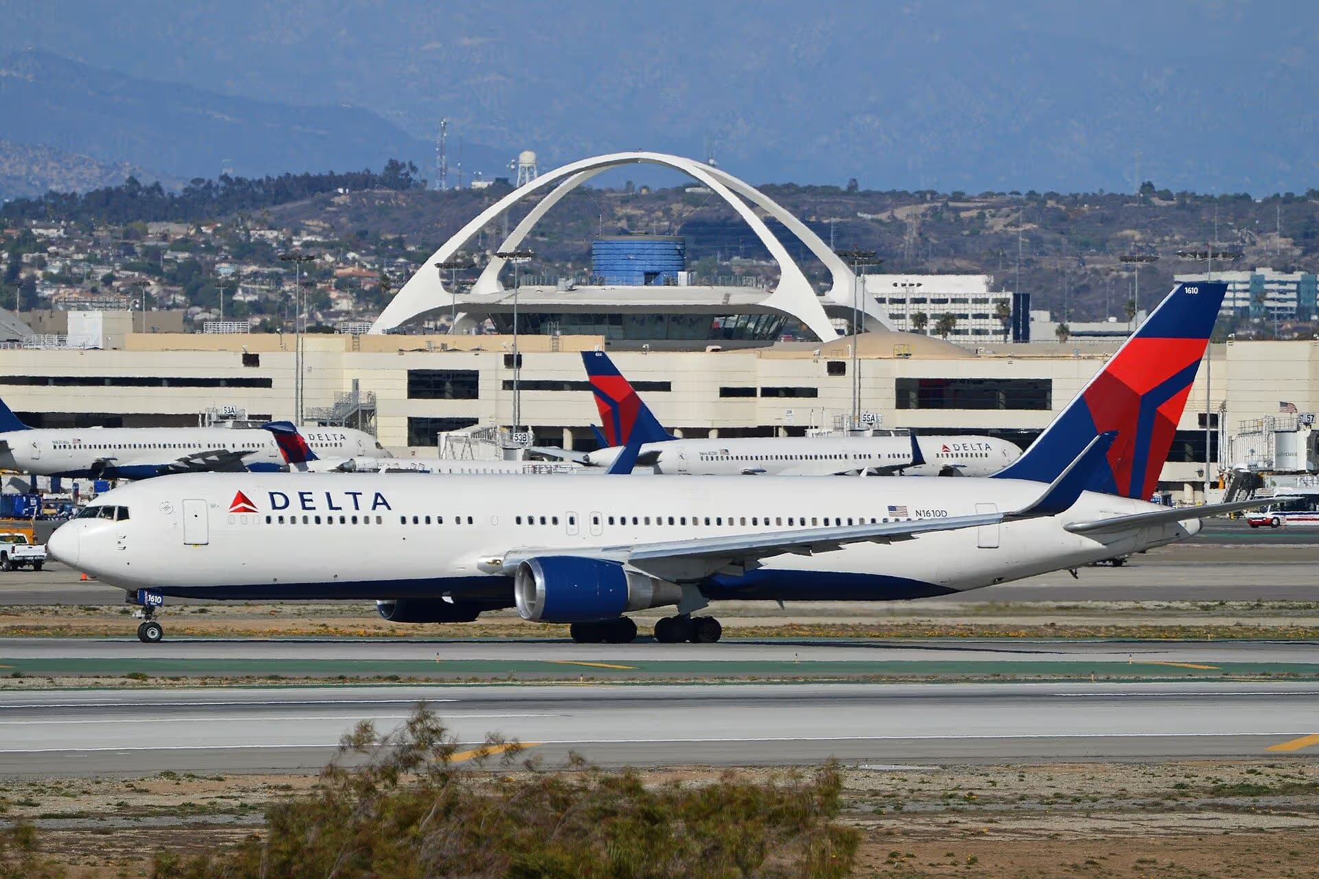 N1610D — Boeing