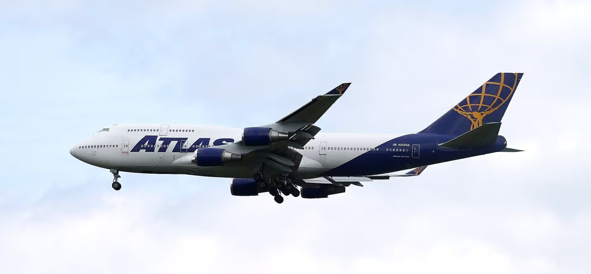 N322SG — Boeing