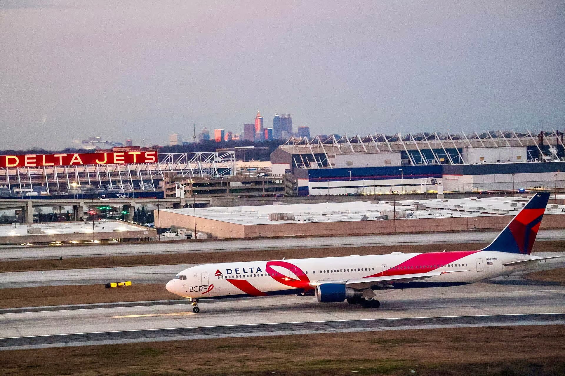 N845MH — Boeing