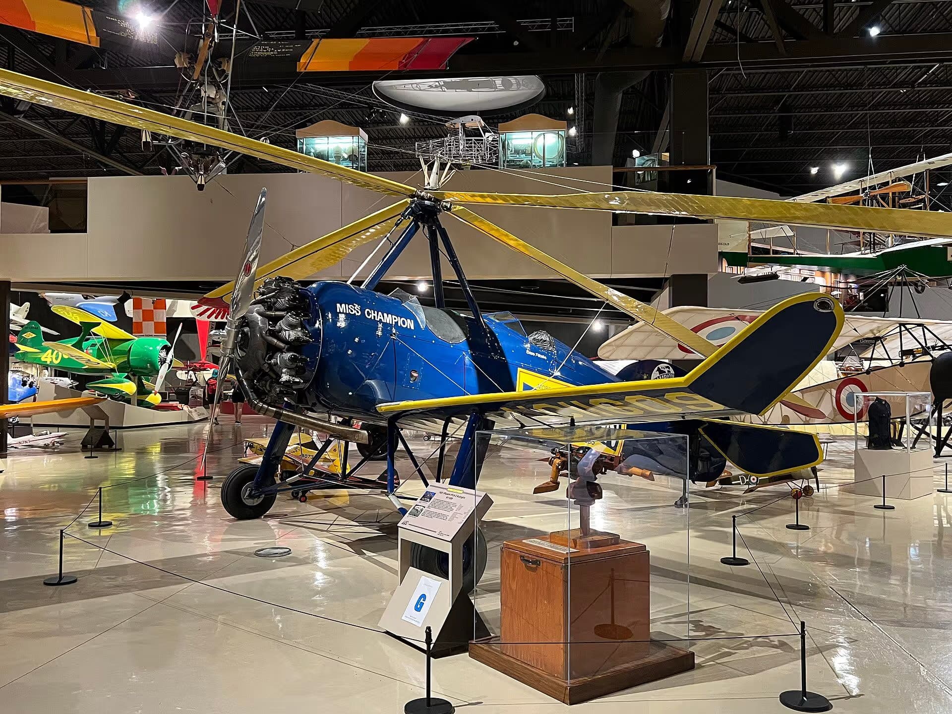 Unidentified — Aircraft