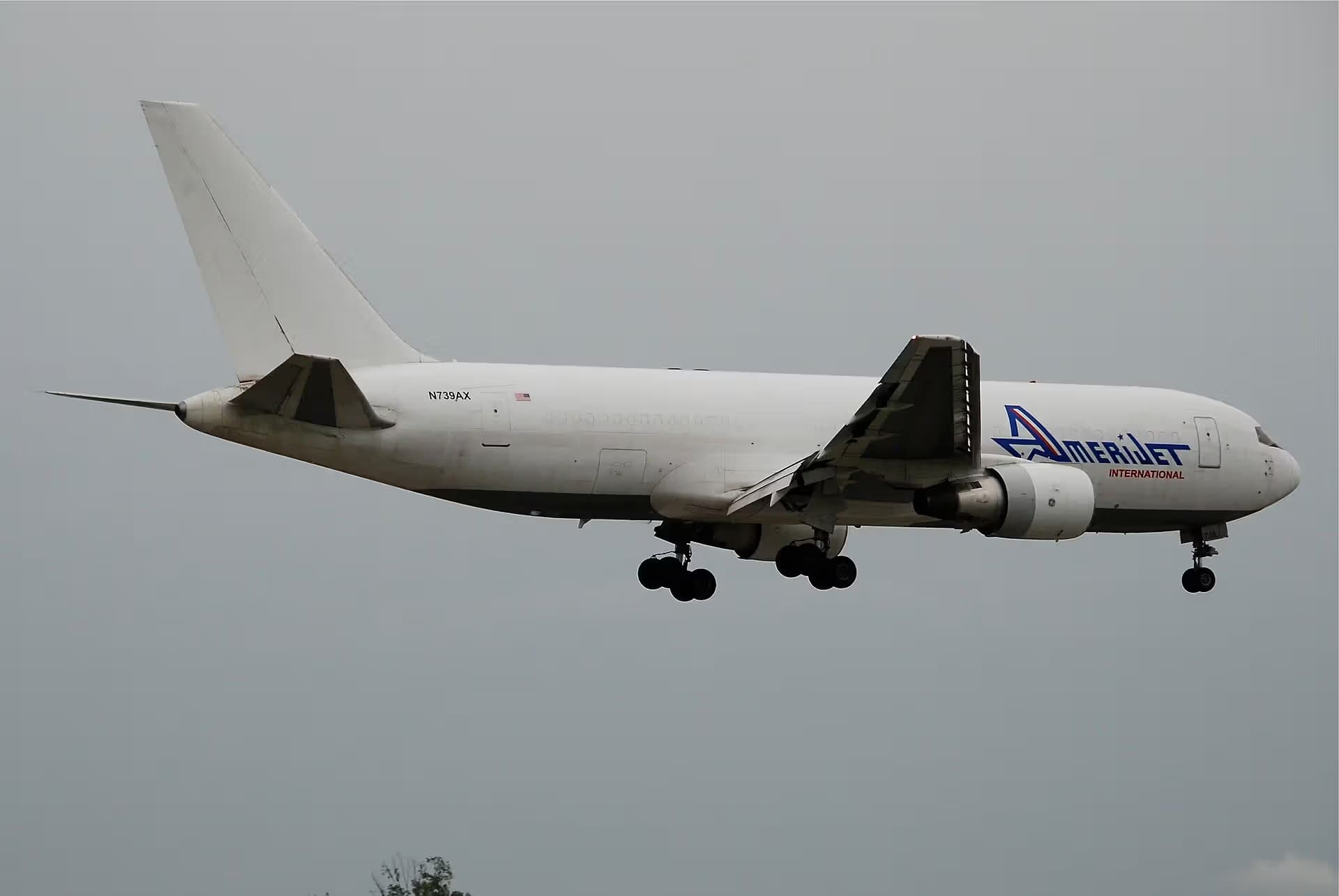 N739AX — Twin-engine aircraft