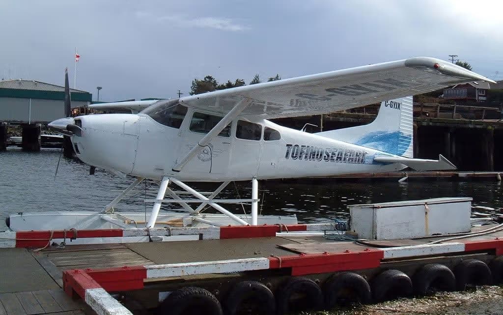 C-GYJX — Cessna