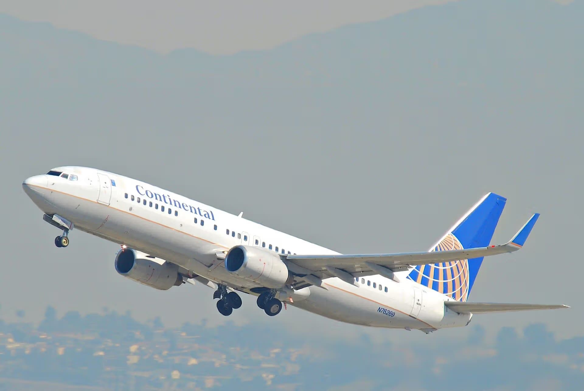 N76269 — Boeing