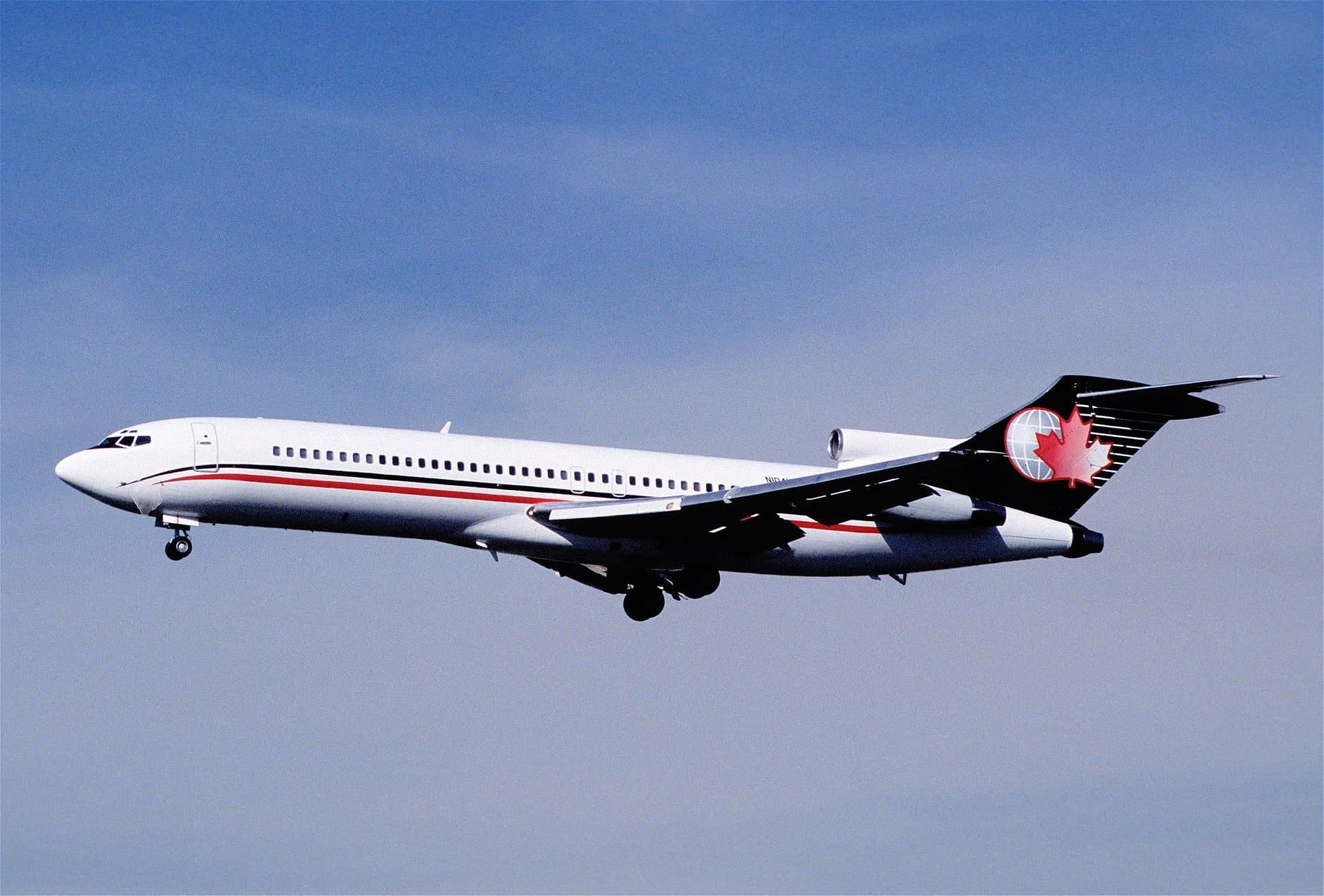 N104HR — Boeing
