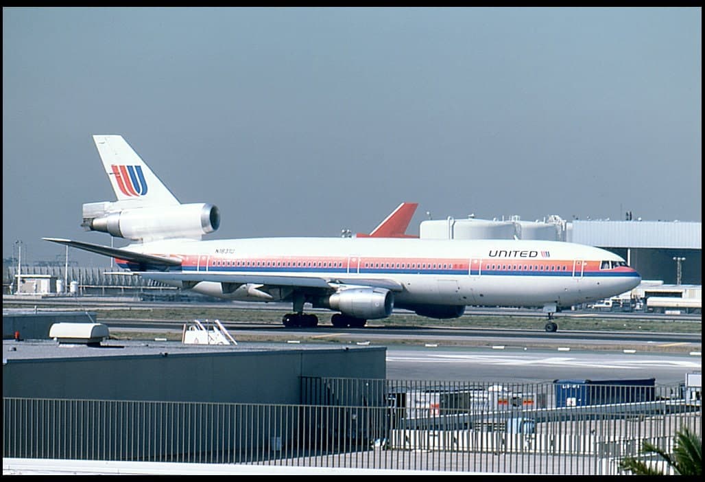 N1831U — Douglas