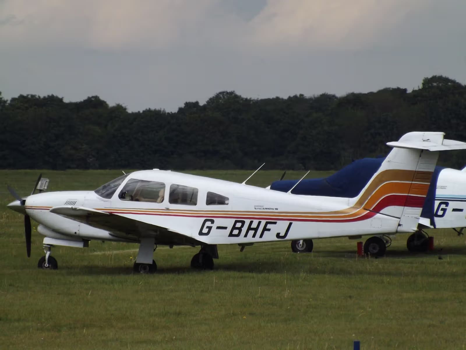 G-BHFJ — Piper