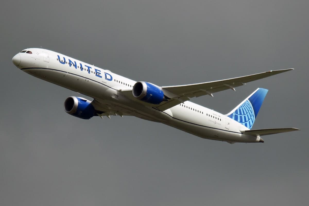 N13013 — Boeing