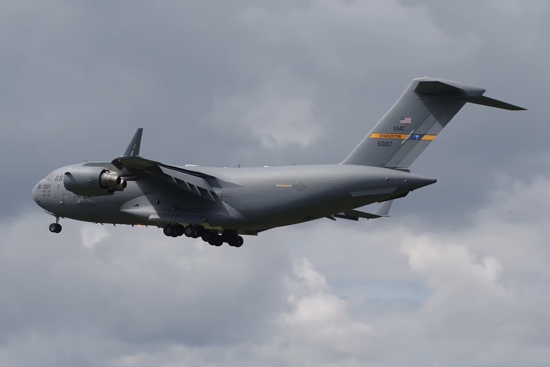Unidentified — Boeing