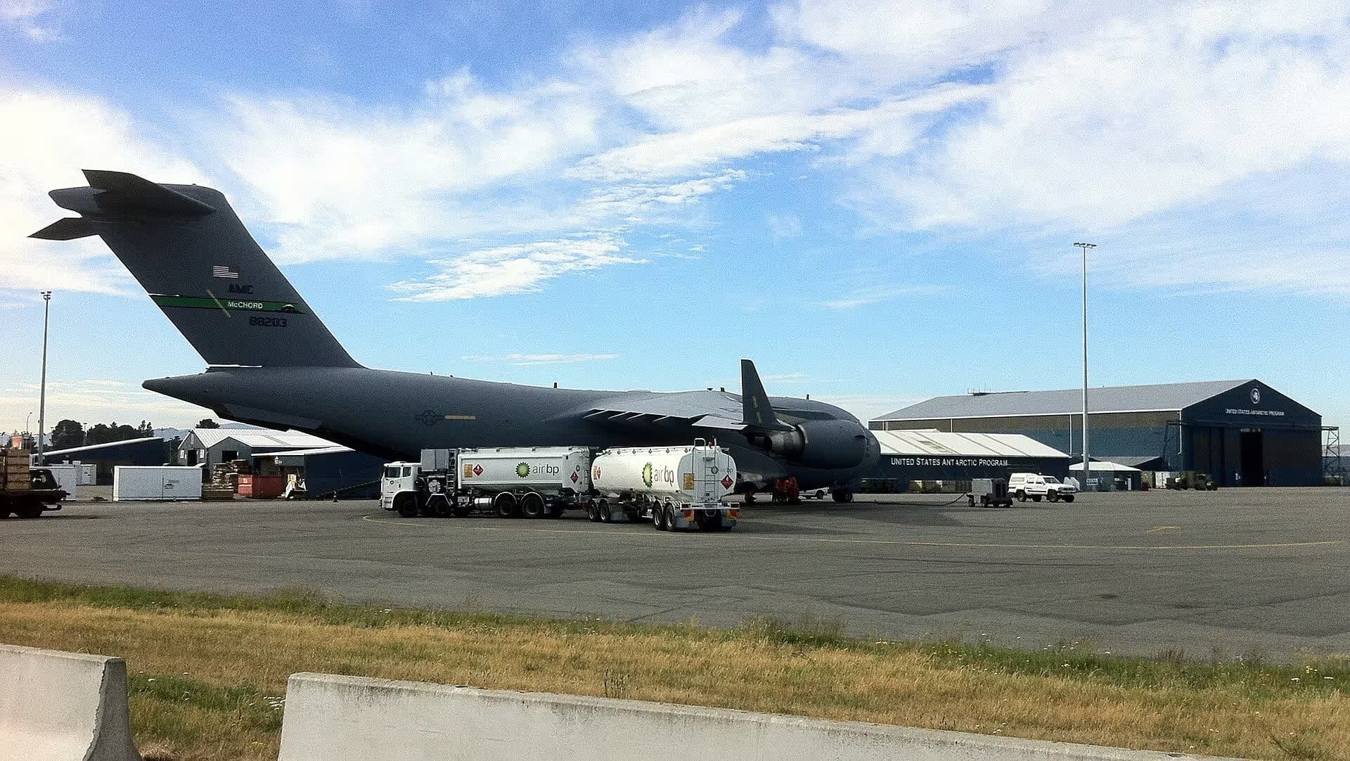 Unidentified — Boeing