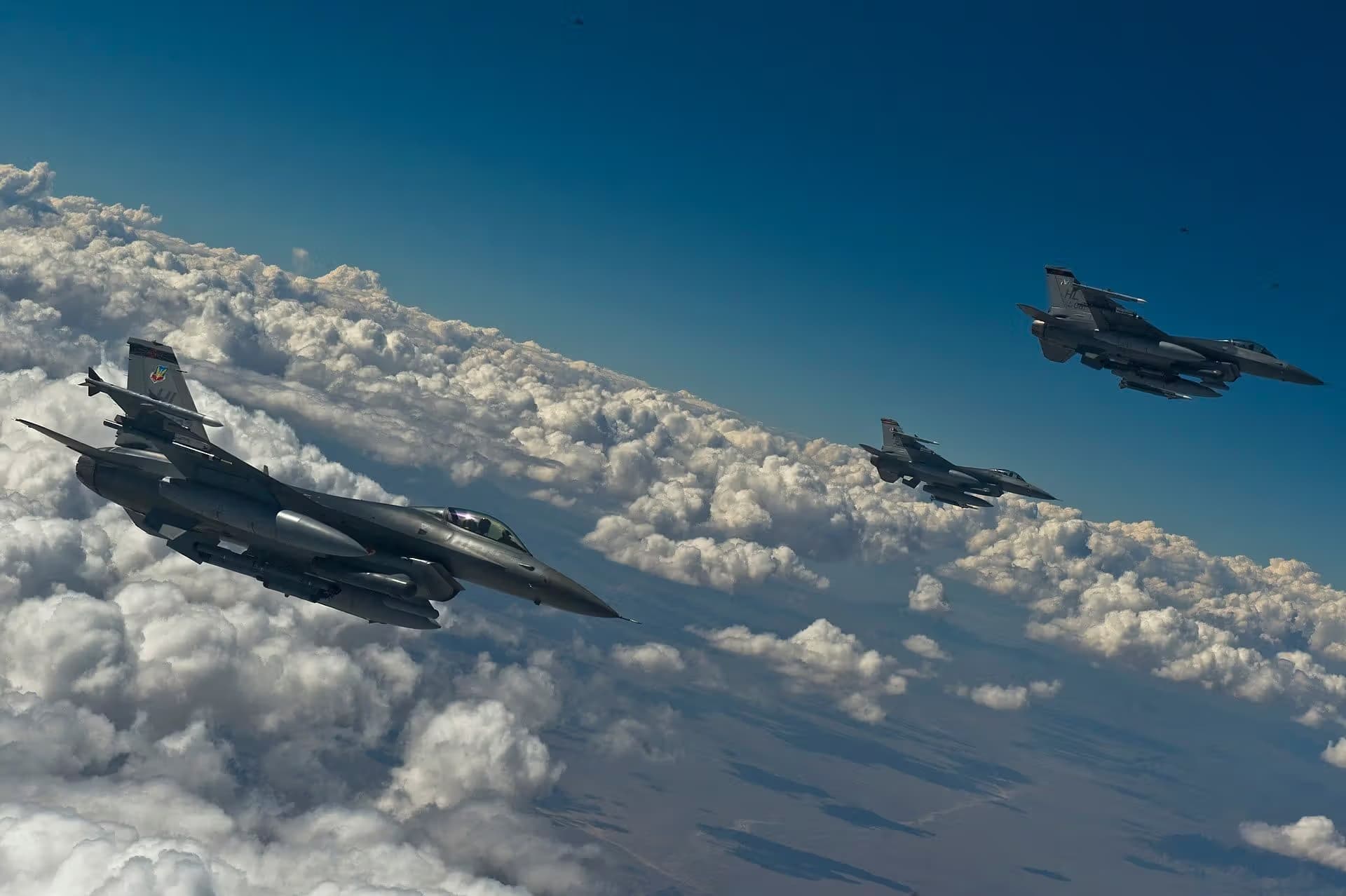 Unidentified — Aircraft