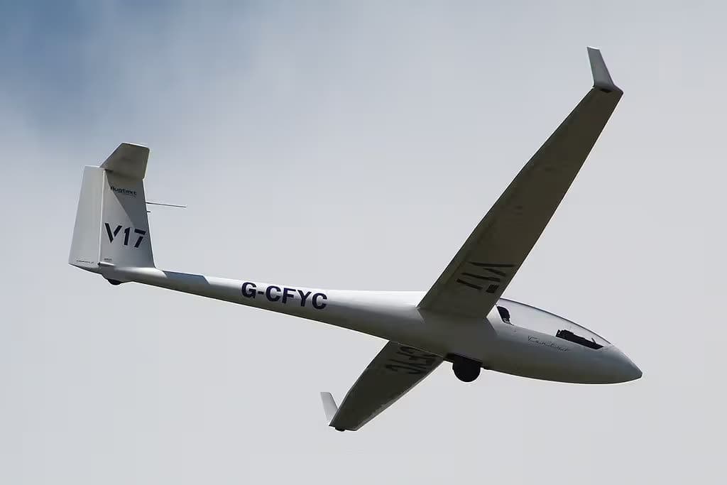 G-CFYC — Glider