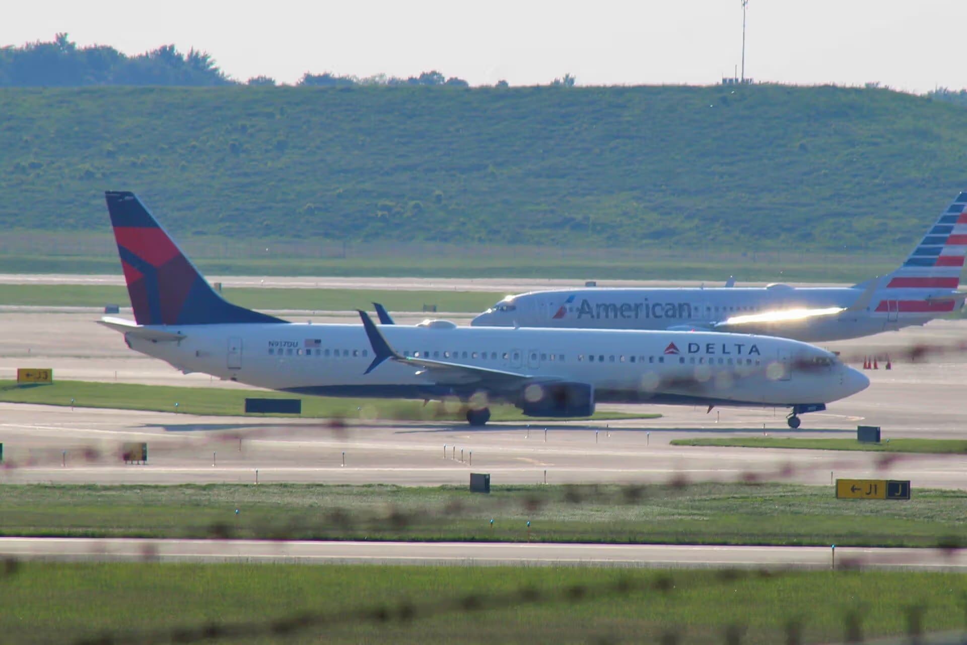 N917DU — Boeing