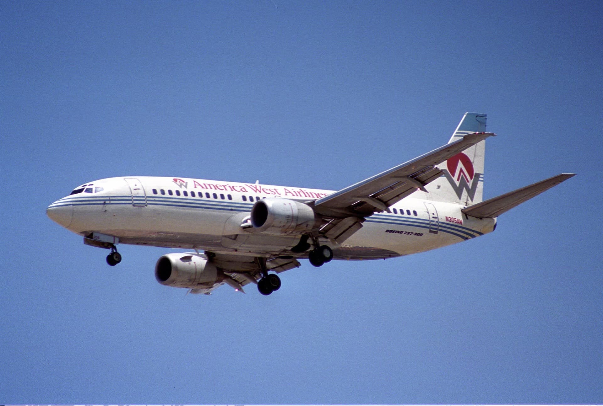 N305AW — Boeing