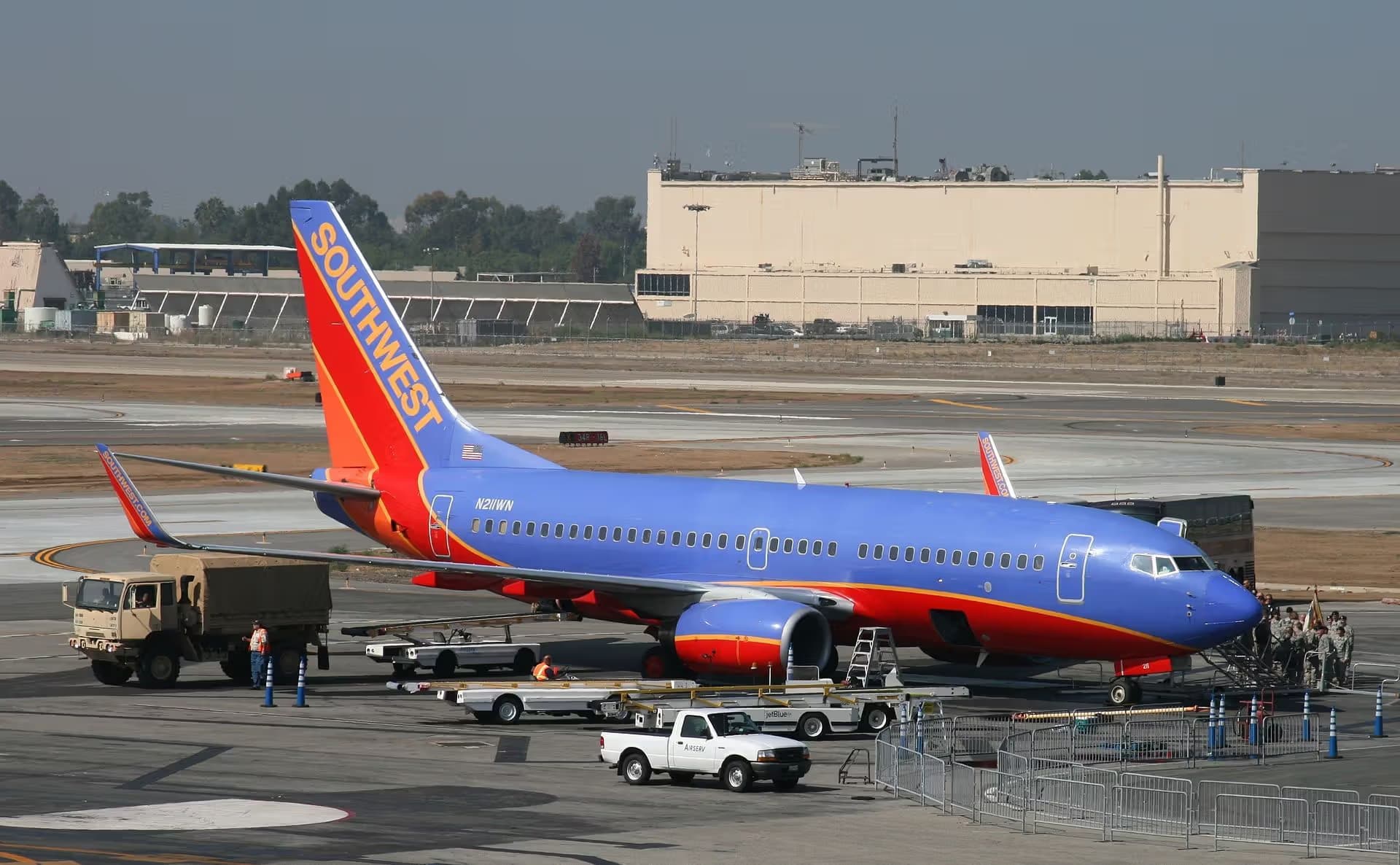 N211WN — Boeing
